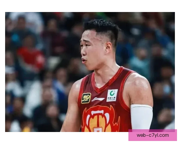 贺希宁32分助力深圳险胜辽宁